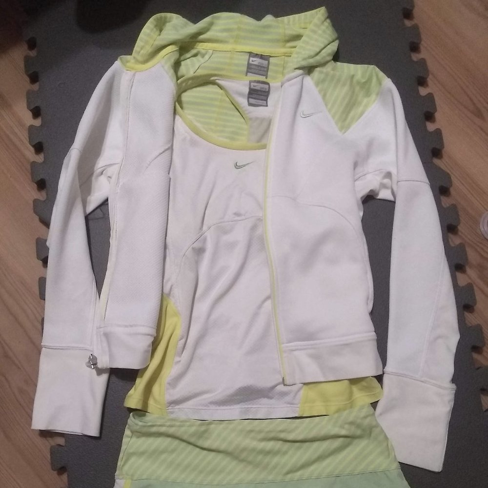 Women's Nike Tennis Outfit Tank Top Skirt Jacket